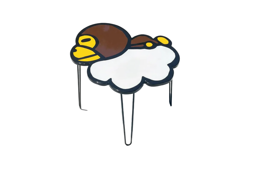Sleeping Milo Table